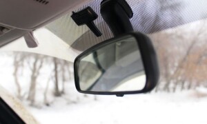 Полная инструкция по приклеиванию зеркала заднего вида к лобовому стеклу вашего автомобиля